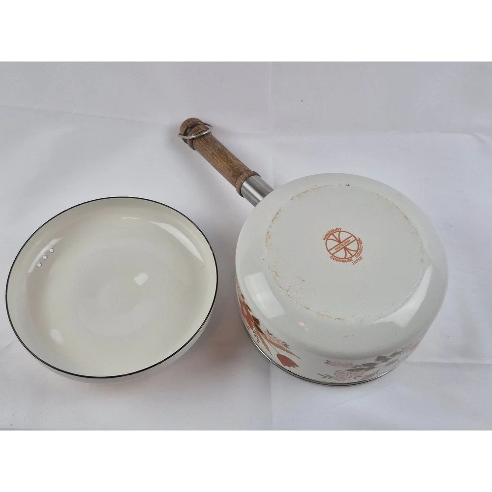 Kingsbury Dogwood Collection Enamel Saucepan with Lid Vintage Japan Wood Handle